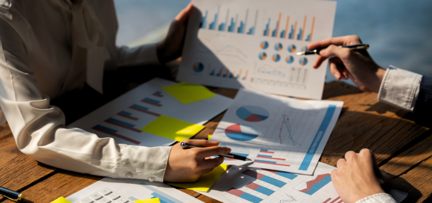 cover-piyakhajorn-group-c03